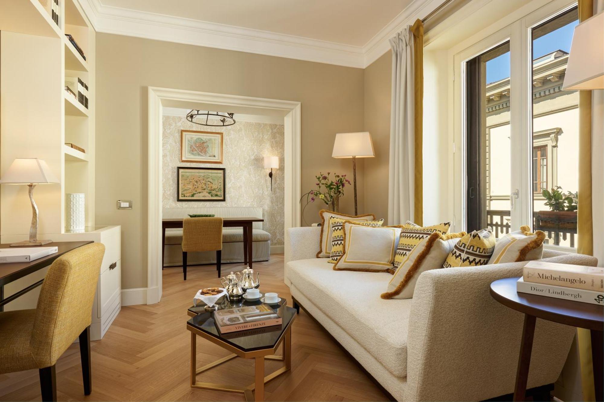 Hotel Rocco Savoy 5*